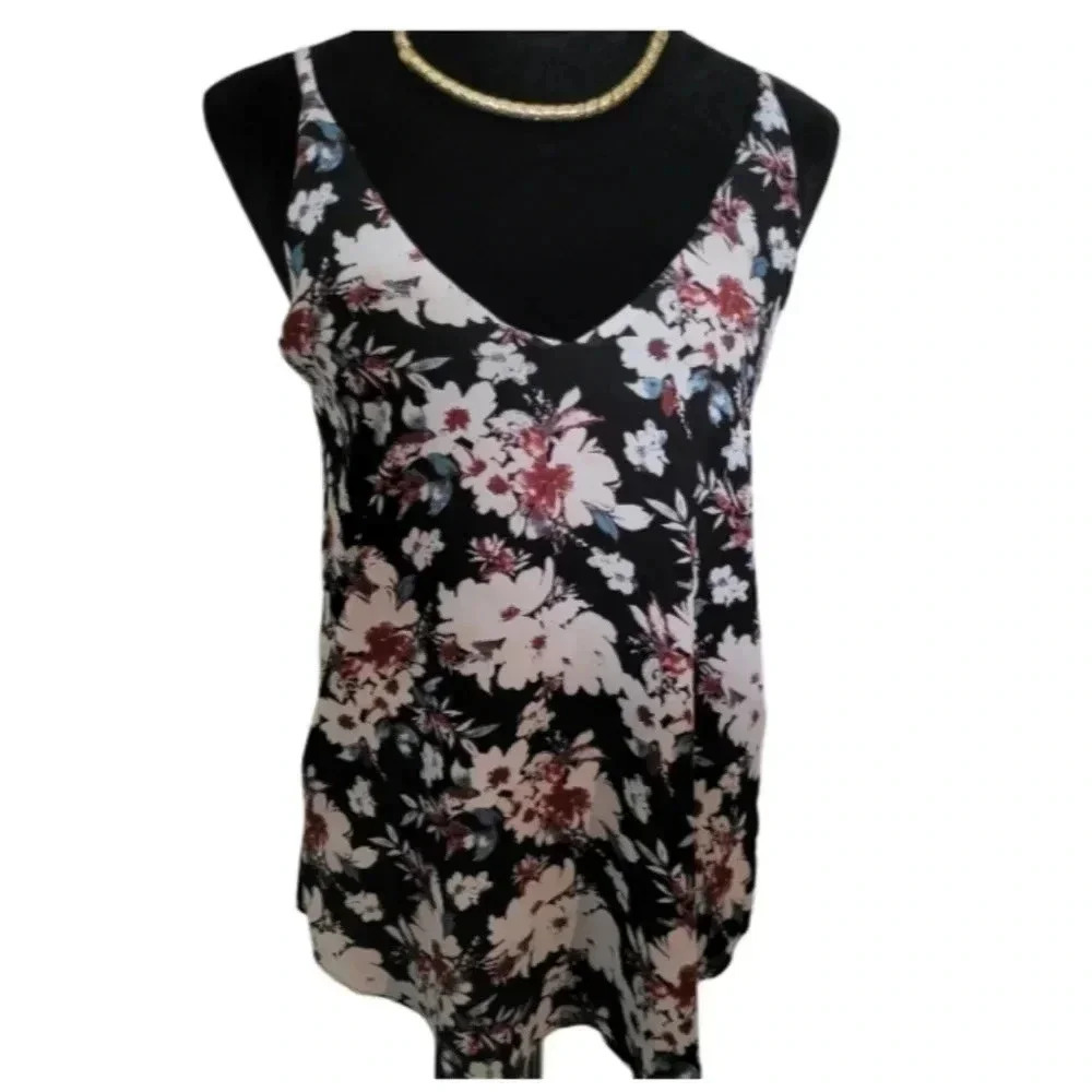 Kismet‎ Floral Spaghetti Strap Tank Size S